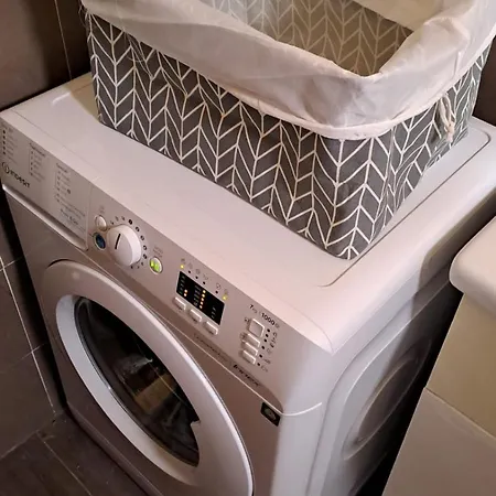 Apartman Fiera Bolognina - Komodo - Completo Con Giardino *