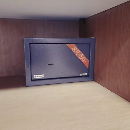 Fiera Bolognina - Komodo - Completo Con Giardino *