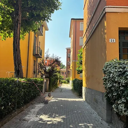 Apartment Fiera Bolognina - Komodo - Completo Con Giardino E Parcheggio Privato Bologna
