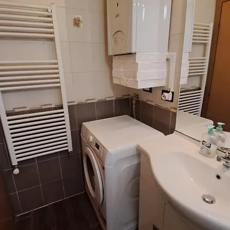 Apartment Fiera Bolognina - Komodo - Completo Con Giardino E Parcheggio Privato