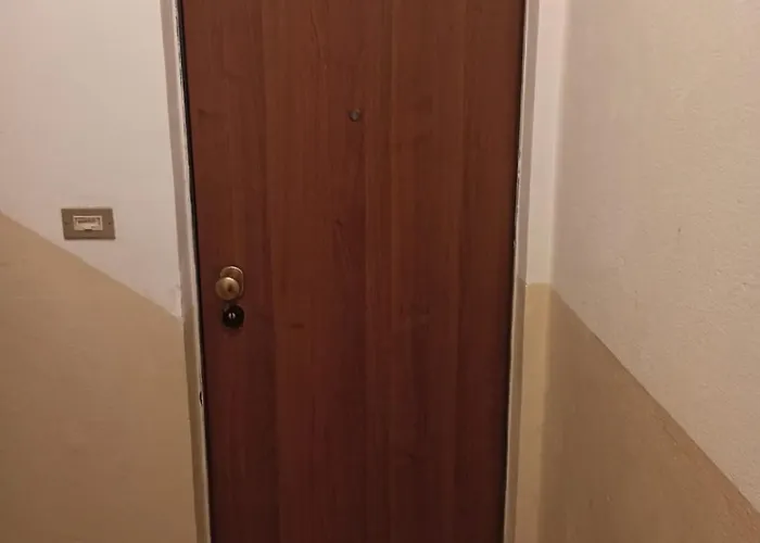 Fiera Bolognina - Komodo - Completo Con Giardino Bolonia