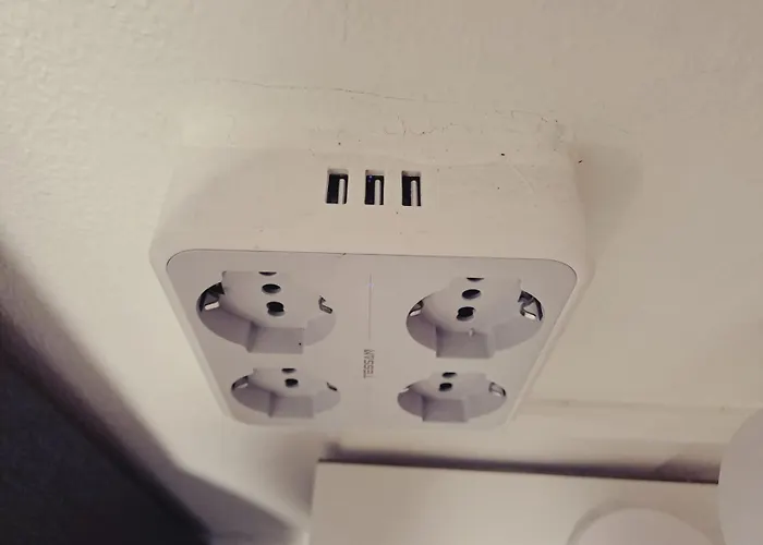 Fiera Bolognina - Komodo - Completo Con Giardino 볼로냐