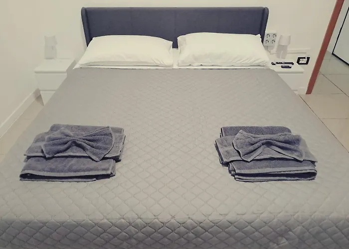 Apartamento Fiera Bolognina - Komodo - Completo Con Giardino