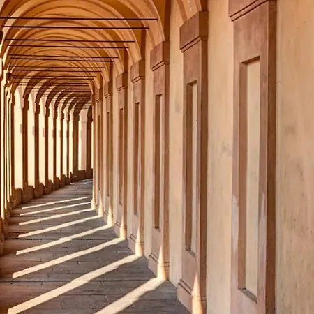 Fiera Bolognina - Komodo - Completo Con Giardino Boloňa