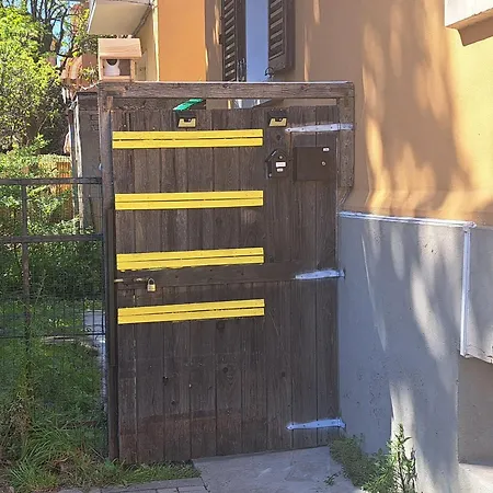 Fiera Bolognina - Komodo - Completo Con Giardino