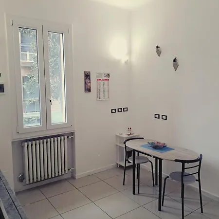 Διαμέρισμα Fiera Bolognina - Komodo - Completo Con Giardino *