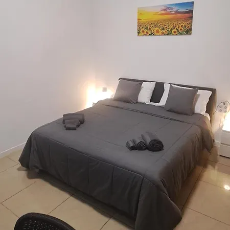 Fiera Bolognina - Komodo - Completo Con Giardino Διαμέρισμα *